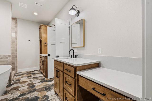 40 Shekinah, Calera, OK 74730