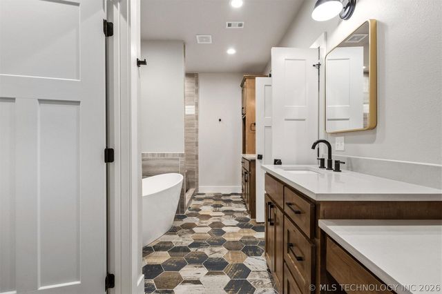 40 Shekinah, Calera, OK 74730