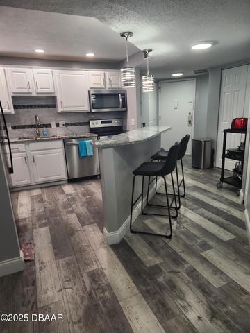 925 N Halifax Ave Apt 901, Daytona Beach, FL 32118