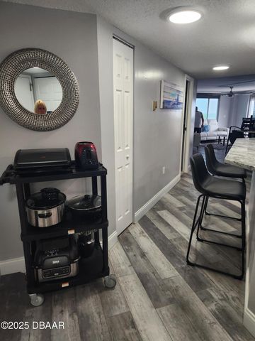 925 N Halifax Ave Apt 901, Daytona Beach, FL 32118