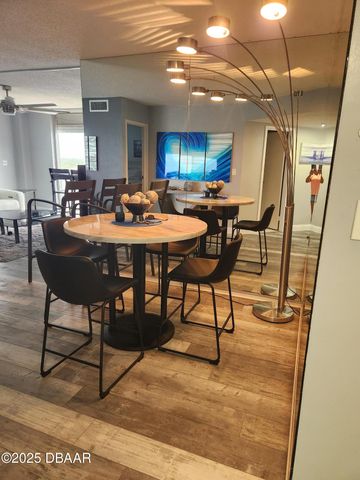 925 N Halifax Ave Apt 901, Daytona Beach, FL 32118