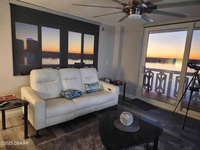 925 N Halifax Ave Apt 901, Daytona Beach, FL 32118