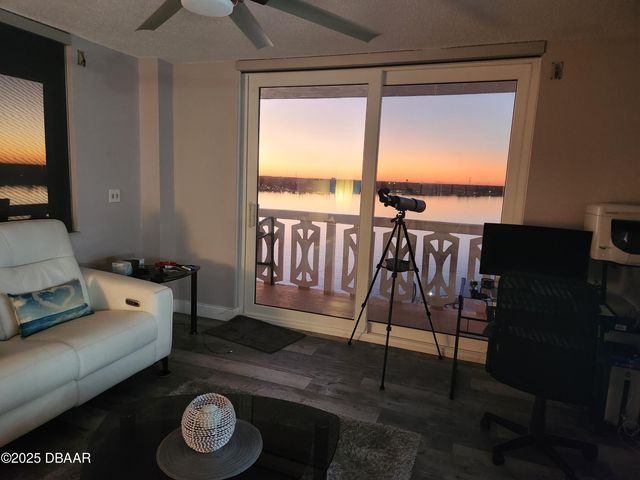 925 N Halifax Ave Apt 901, Daytona Beach, FL 32118
