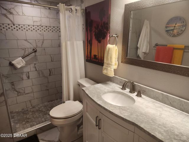 925 N Halifax Ave Apt 901, Daytona Beach, FL 32118