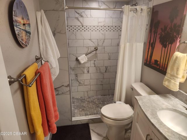 925 N Halifax Ave Apt 901, Daytona Beach, FL 32118