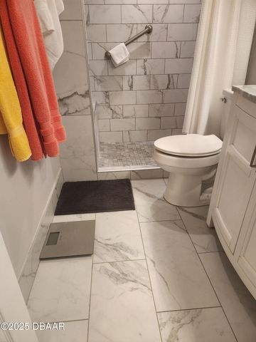 925 N Halifax Ave Apt 901, Daytona Beach, FL 32118