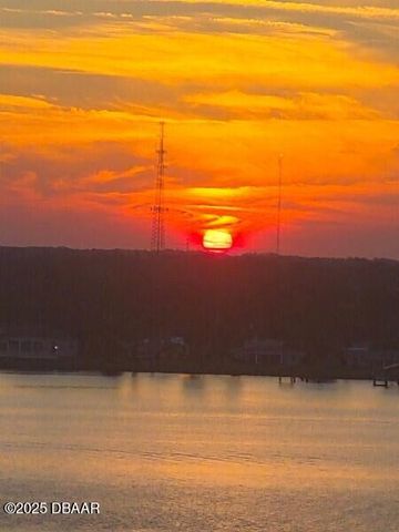 925 N Halifax Ave Apt 901, Daytona Beach, FL 32118