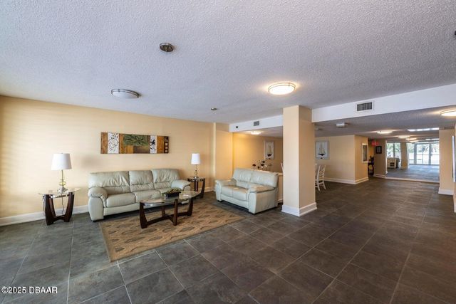 925 N Halifax Ave Apt 901, Daytona Beach, FL 32118