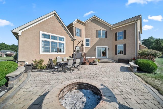 16725 Raintree Drive, Marysville, OH 43040