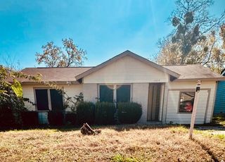 4328 Strong Avenue, Fort Worth, TX 76105