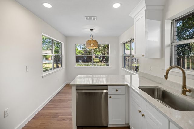 103 Perdido Circle, Niceville, FL 32578