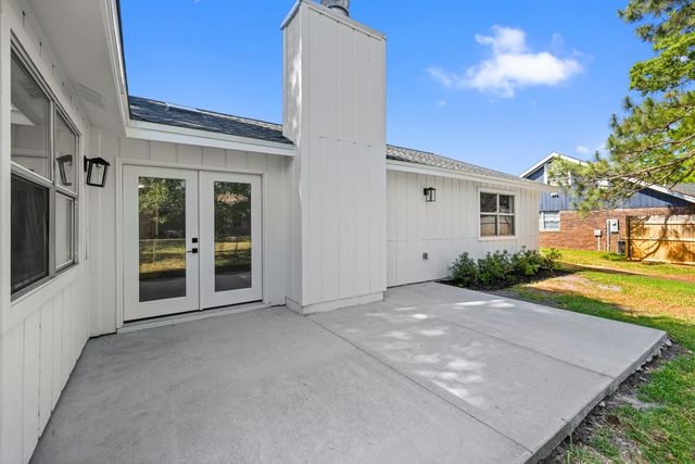 103 Perdido Circle, Niceville, FL 32578