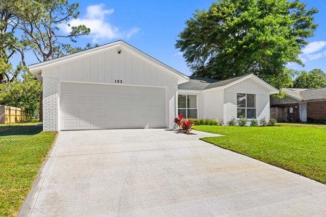103 Perdido Circle, Niceville, FL 32578