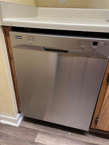 3919 Fairmont Parkway 200, Pasadena, TX 77504