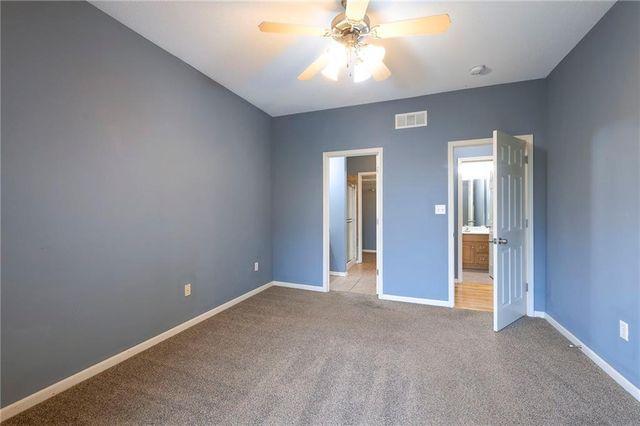 10410 E 45th Terrace, Kansas City, MO 64133
