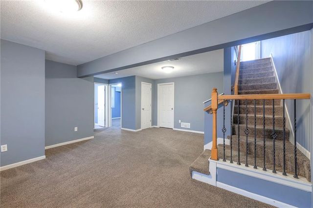 10410 E 45th Terrace, Kansas City, MO 64133