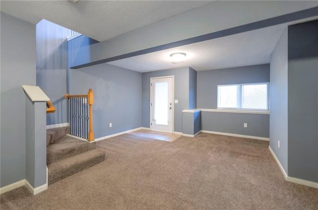 10410 E 45th Terrace, Kansas City, MO 64133