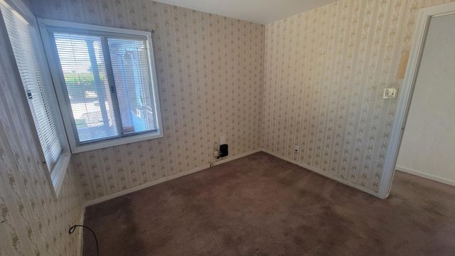 2113 Fruitridge Rd, Sacramento, CA 95822