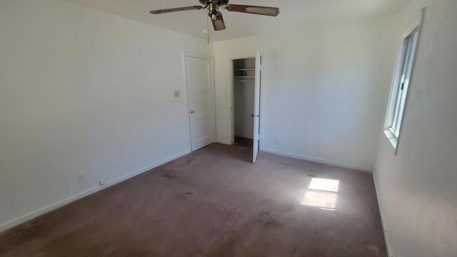 2113 Fruitridge Rd, Sacramento, CA 95822
