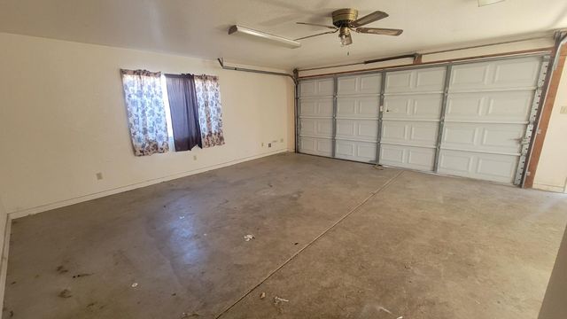 2113 Fruitridge Rd, Sacramento, CA 95822