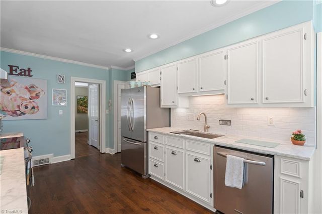 2529 Buena Vista Road, Winston-salem, NC 27104