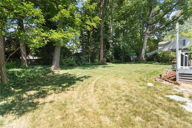 2529 Buena Vista Road, Winston-salem, NC 27104