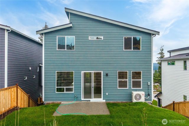 17530 NE Midnight Sun Loop, Poulsbo, WA 98370