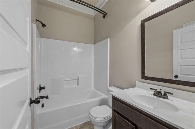 969 Donegal Drive, Locust Grove, GA 30248