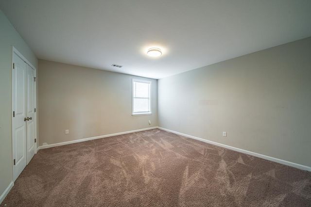 314 Red Oak Place, Smiths Station, AL 36877