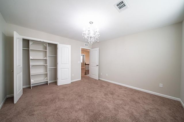 314 Red Oak Place, Smiths Station, AL 36877