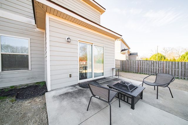 314 Red Oak Place, Smiths Station, AL 36877