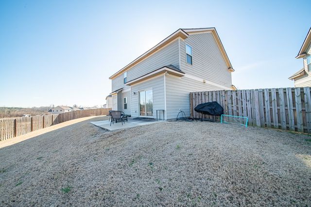 314 Red Oak Place, Smiths Station, AL 36877