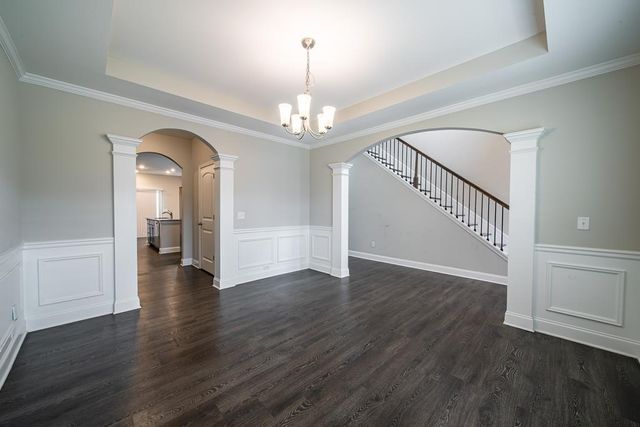 314 Red Oak Place, Smiths Station, AL 36877