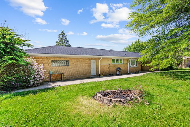 3256 Otto Street, Lansing, IL 60438