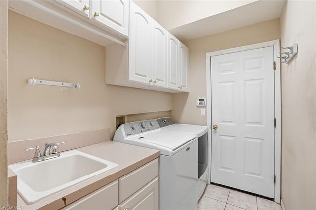 2265 Heritage Greens DR, Naples, FL 34119