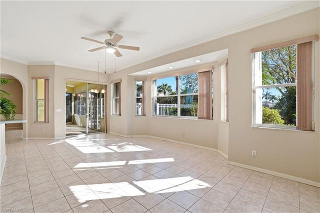 2265 Heritage Greens DR, Naples, FL 34119