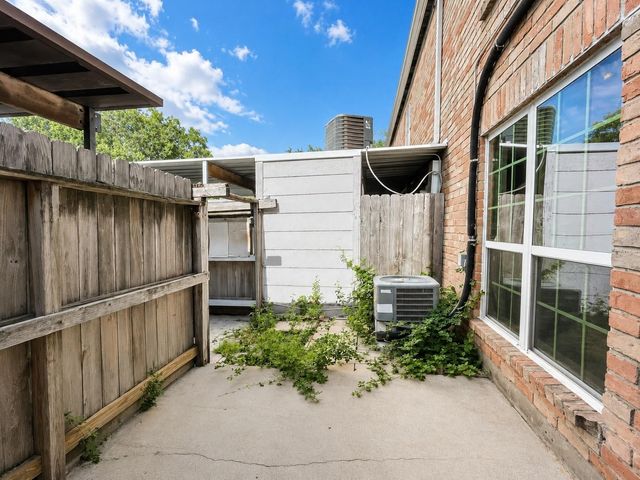 3974 Belle Park Drive, Houston, TX 77072