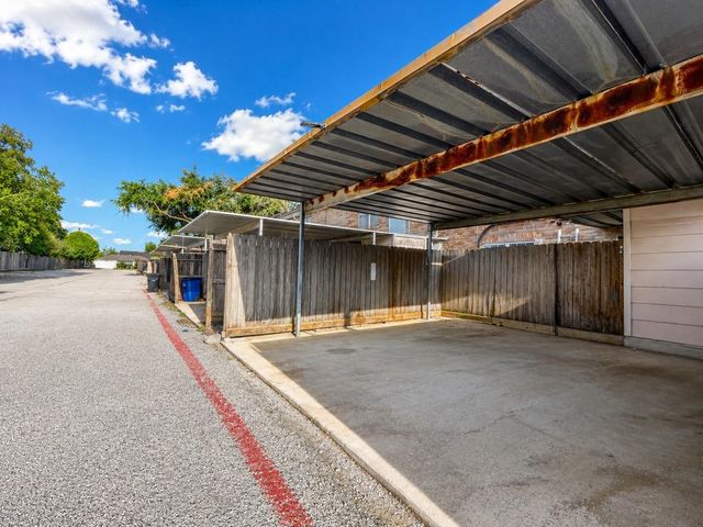 3974 Belle Park Drive, Houston, TX 77072