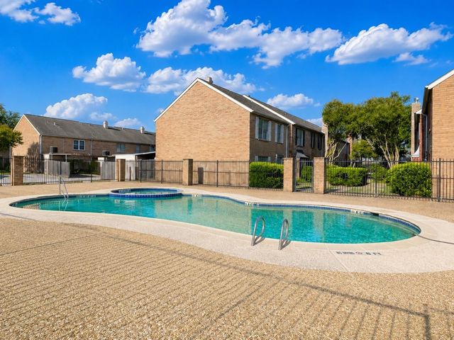 3974 Belle Park Drive, Houston, TX 77072