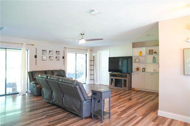 114 Greenwood AVE, Lehigh Acres, FL 33936
