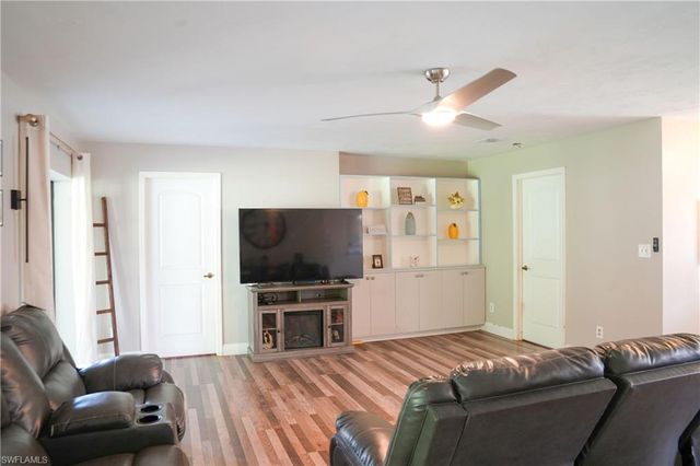 114 Greenwood AVE, Lehigh Acres, FL 33936