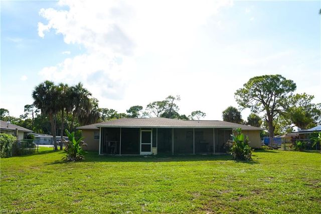 114 Greenwood AVE, Lehigh Acres, FL 33936