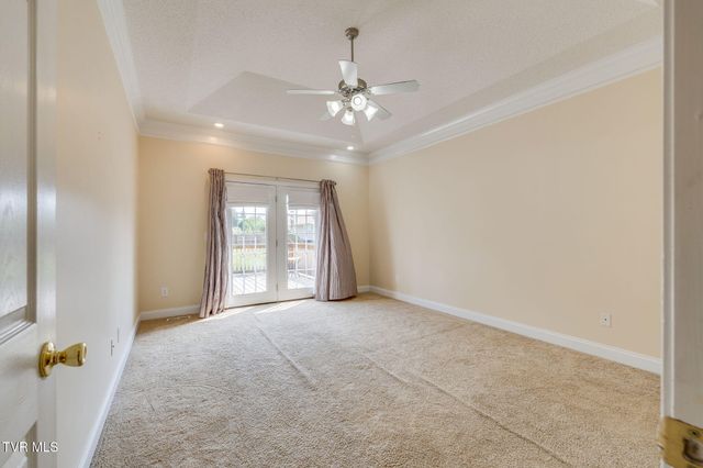 153 Royal Oaks Drive, Jonesborough, TN 37659