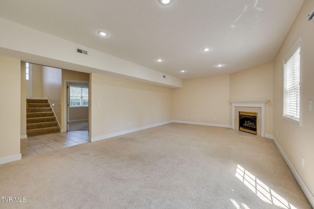 153 Royal Oaks Drive, Jonesborough, TN 37659