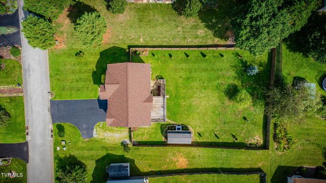 153 Royal Oaks Drive, Jonesborough, TN 37659