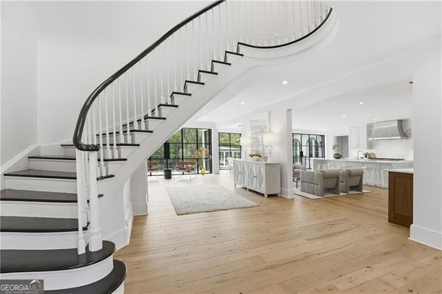 3625 Tuxedo Road NW, Atlanta, GA 30305