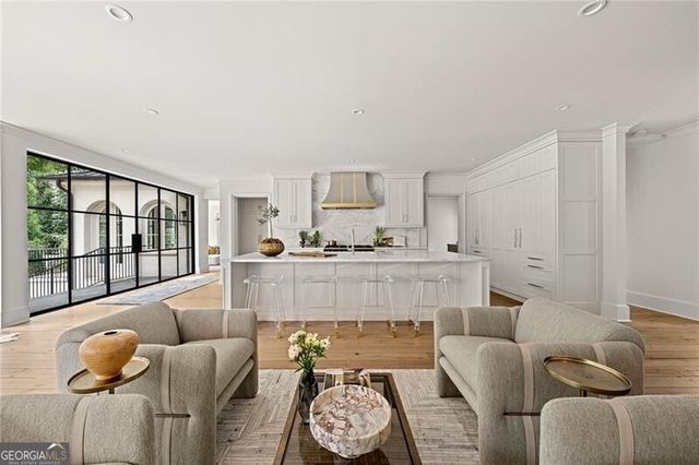 3625 Tuxedo Road NW, Atlanta, GA 30305