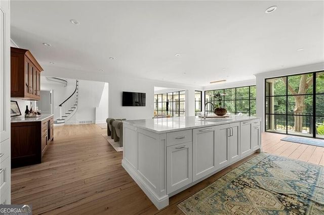 3625 Tuxedo Road NW, Atlanta, GA 30305