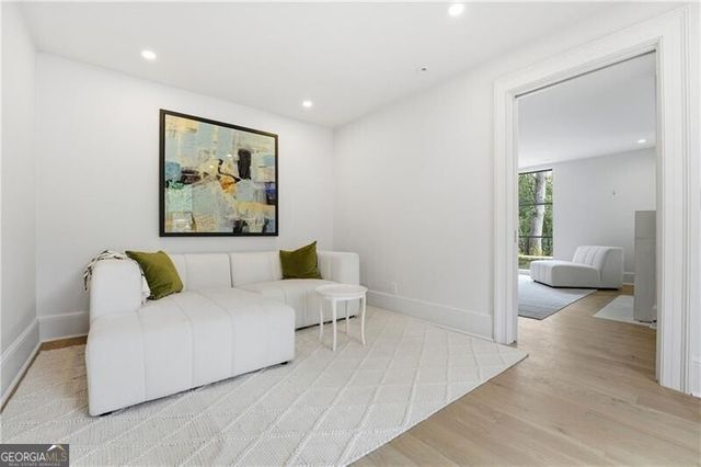 3625 Tuxedo Road NW, Atlanta, GA 30305