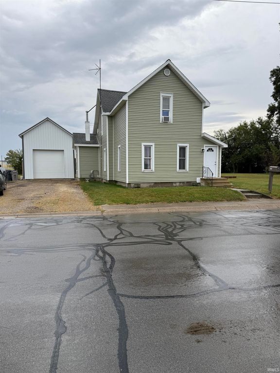 609 Welty Street, Berne, IN 46711